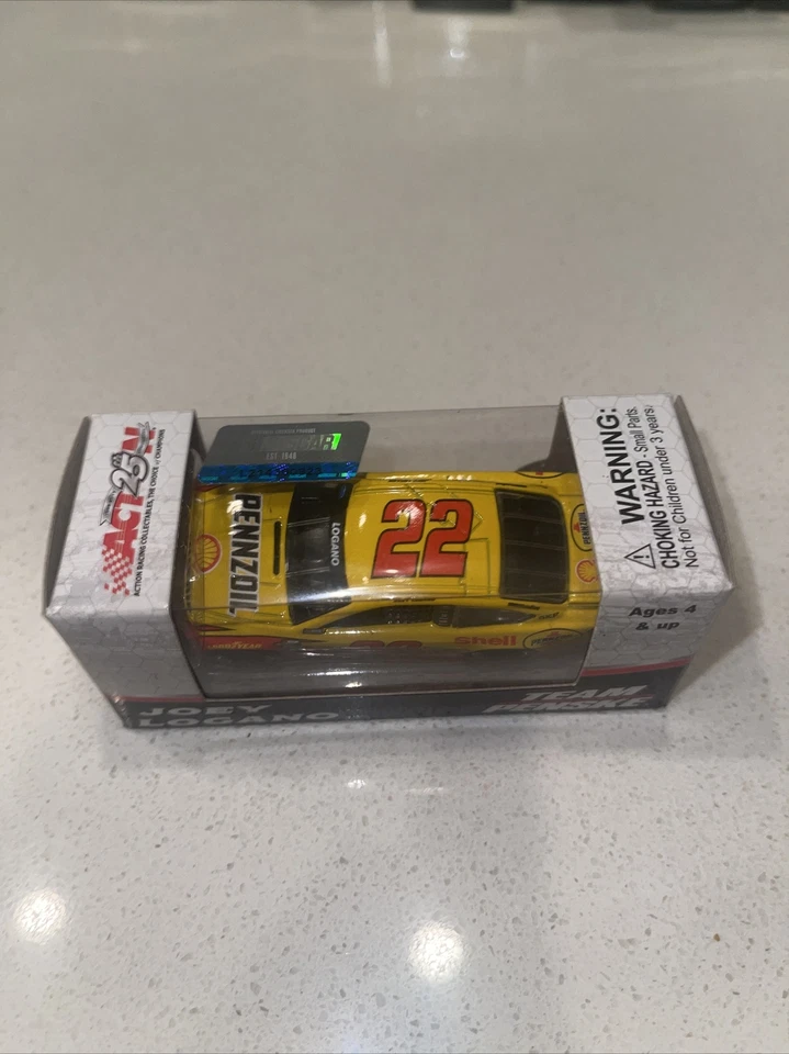 1:64 Acción 2017 #22 Shell Pennzoil Penske Ford Fusion Joey Logano Nuevo en caja Foto 2 de 3