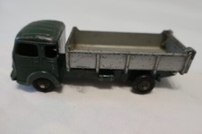 Dinky Toys Simca Cargo Benne réf.33B 1/43ème (id Corgi Solido Politoys Mebetoys)