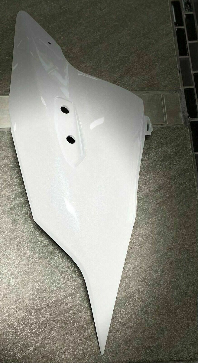 SRI 専用 NEW 2022-2024 SUZUKI HAYABUSA GSX 1300R OEM LEFT BODY COWLING