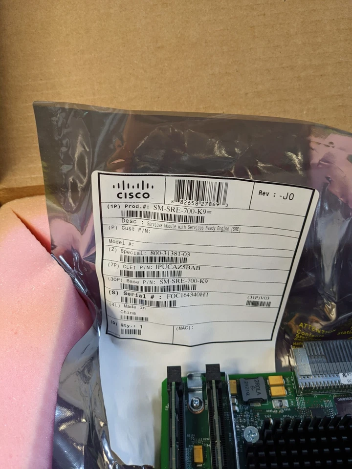 Genuine Cisco SM-SRE-700-K9 Services Ready Engine - NEW! - Image 2 of 4