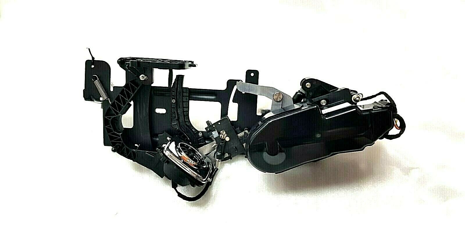 Rolls Royce Ghost Radiator Mascot Retractable Mechanism