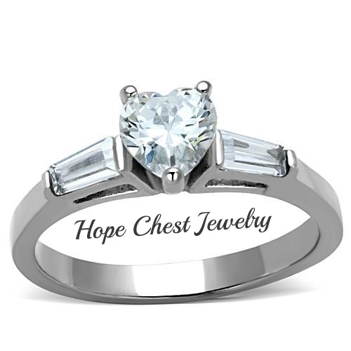 SGOMBERO--------ANELLO DI FIDANZAMENTO DONNA 3 PIETRE CUORE AAA CUBIC ZIRCONIA MISURA 9 - Foto 1 di 4