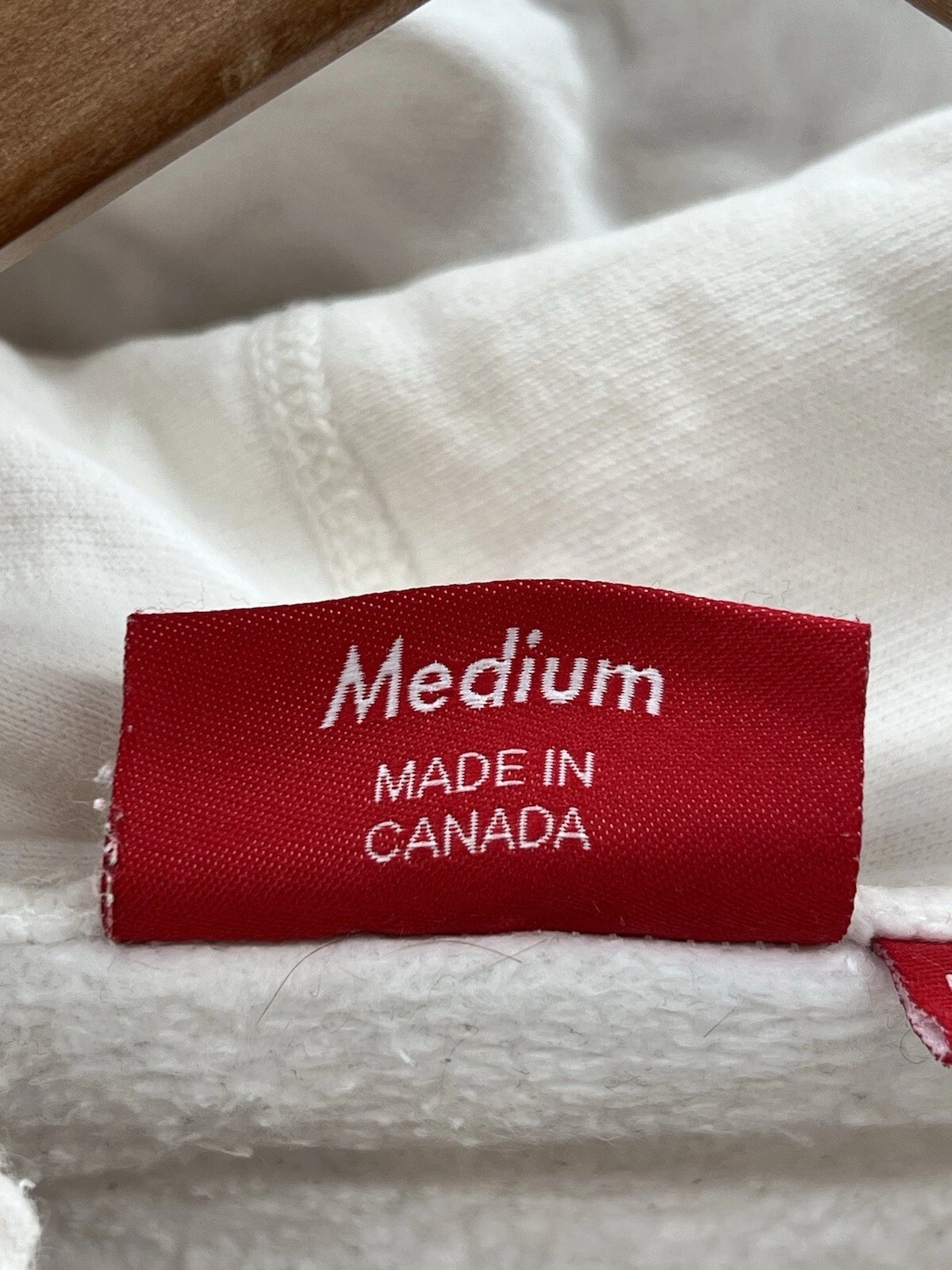 Felpa con cappuccio Supreme 16SS nera sabato pullover felpa bianca taglia media