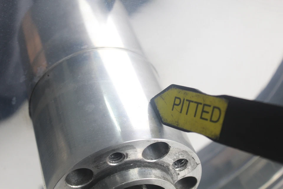 Harley Dyna Wide Glide 2000 FXDWG DNA Smoothie llanta trasera 18 x 5,5 Foto 4 de 4