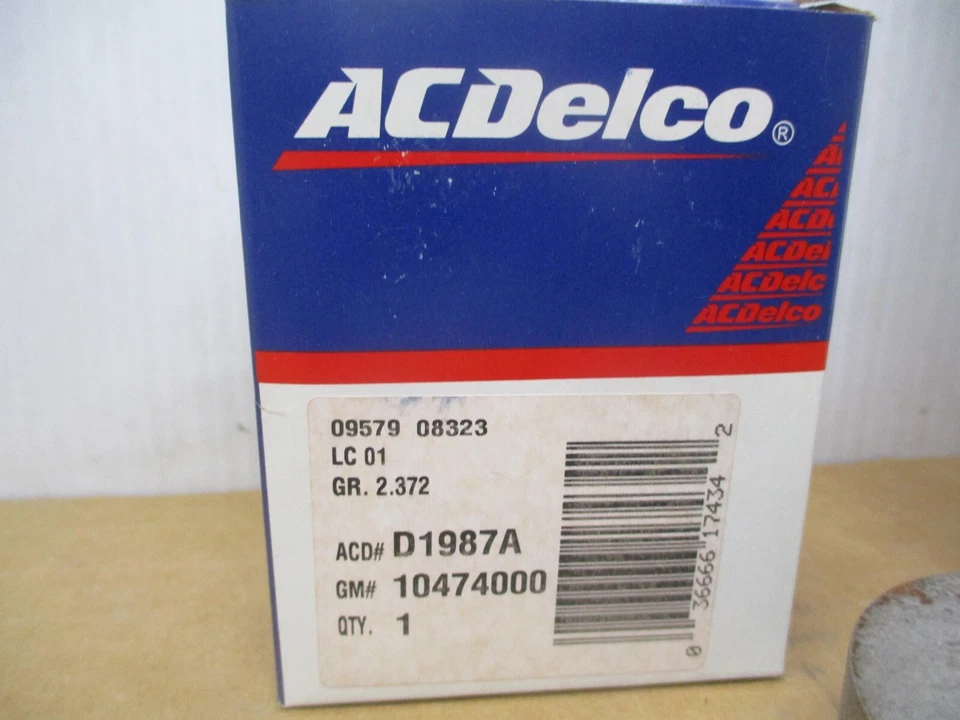 GM D1987A Distributor Pickup Coil Housing - Image 2 of 4