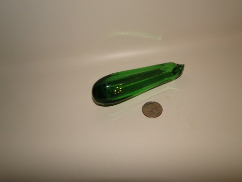 Vintage Green Hand Blown Glass Fruit , Squash - Picture 3 of 6