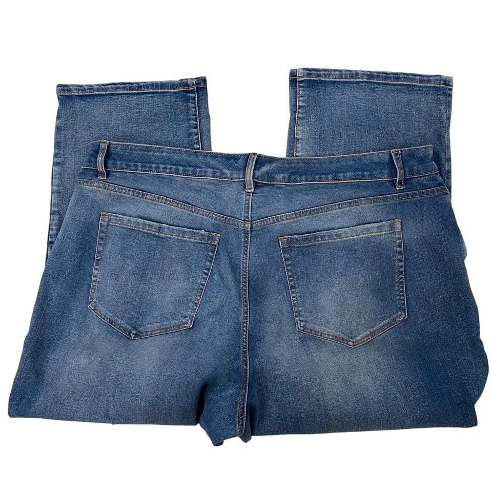 Lane Bryant Mid rise boyfriend Distressed Capri Jeans women's 18 - Image 2 of 4