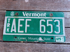2003 Vermont Truck License Plate AEF 653  Green Mountain State Maple Tree