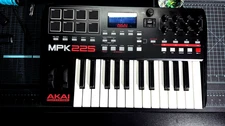 Akai Professional MPK225 MIDI Controller – Used, Good Condition