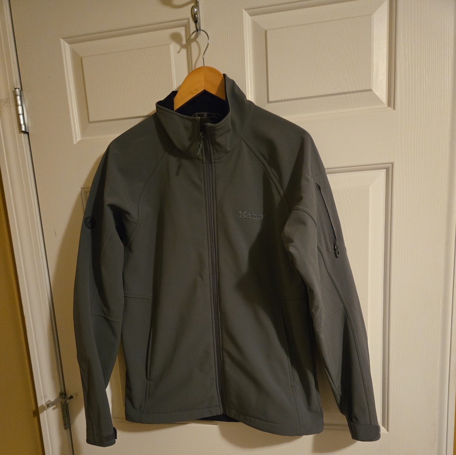 Marmot Gravity Soft Shell Wind and Waterproof Jac… - image 1