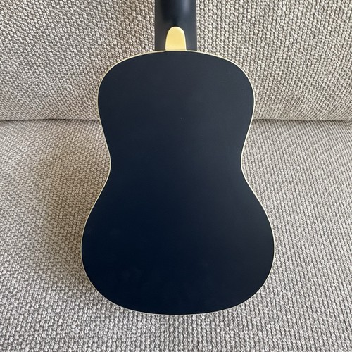 Fender Grace VanderWaal Moonlight Soprano Ukulele With Carrying Case - Picture 4 of 9