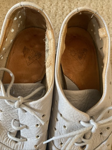 JOHN FLUEVOG Vintage Gray Dot Laser-Cut Lace-Up Oxford Heels Sz 9 - Picture 13 of 14