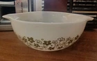 Pyrex-Spring Blossom (Crazy Daisy) 2.5 QT mixing bowl-Cinderella double pour...