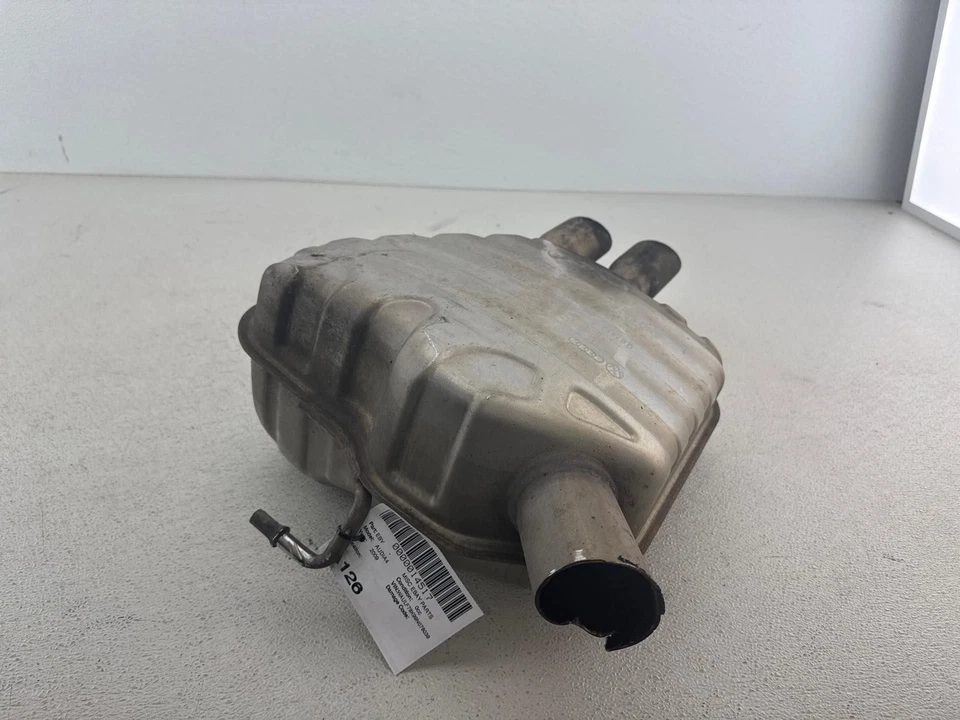 Silenciador de escape trasero izquierdo Audi A4 A5 2009-2013 2,0 L OEM Foto 3 de 4