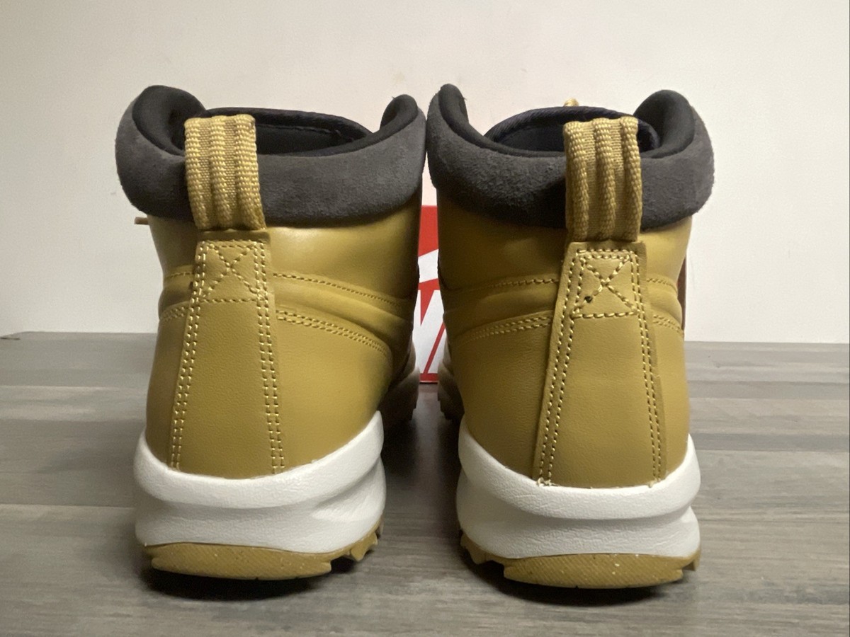 Nike Manoa Leather Wheat Haystack Water Resistant Boots 