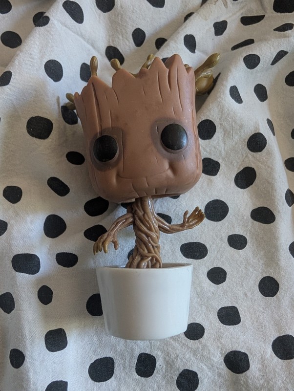 Funko POP! Marvel Guardians of the Galaxy DANCING GROOT Figure #65 out of box