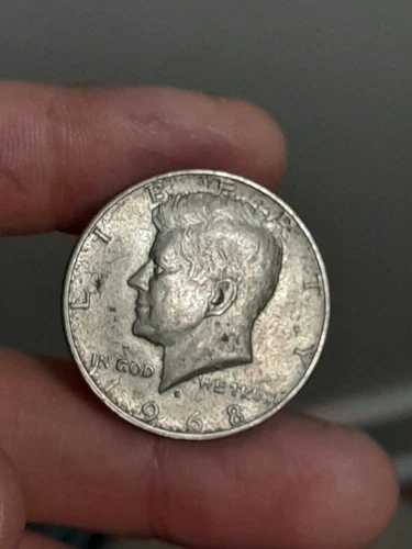 1968- D Kennedy Half Dollar 40% Silver #9
