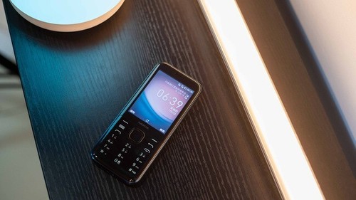 99% N ew Nokia 8000 - 4GB - Onyx Black - Factory Unlocked (GSM Only, No CDMA) - Afbeelding 5 van 9