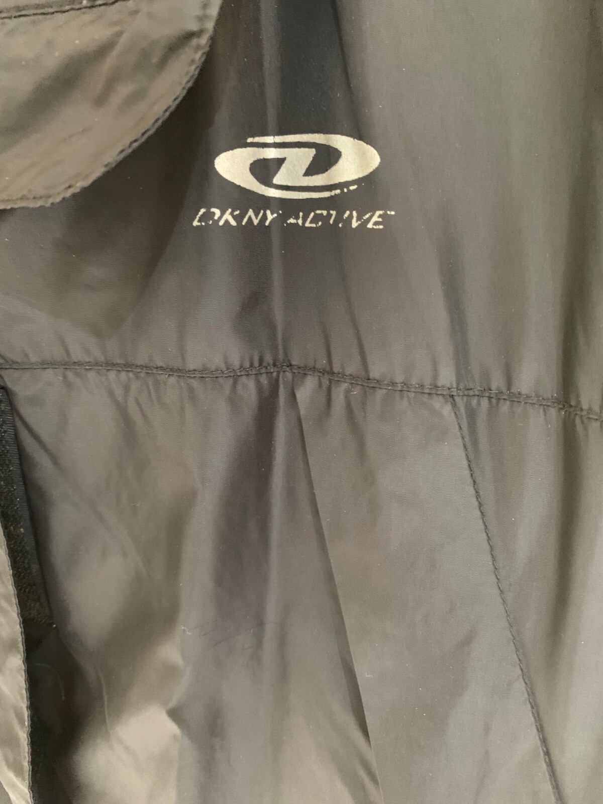 Vintage Dkny Black Active shell waistcoat,Size Large,Used,RRP £250.00 image 2