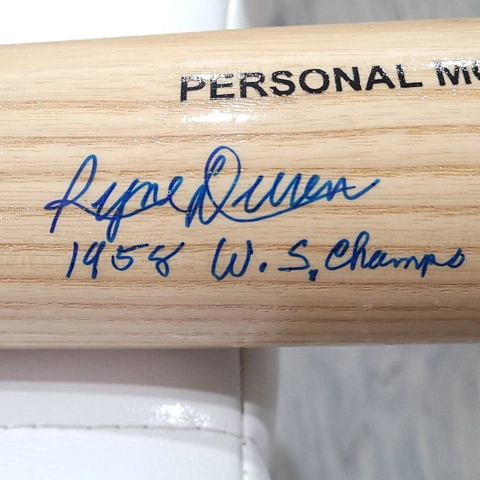 Bate firmado por los Yankees WS de los años 1950-60 - Gil McDougald, Blanchard, Duren, Boyer - JSA Foto 4 de 4