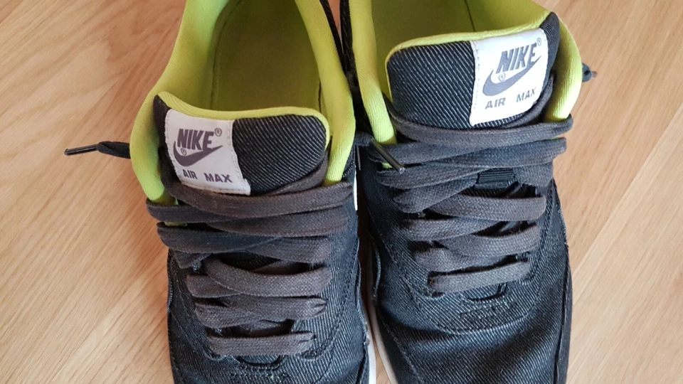 Nike Air Max 1 Sneaker | Schwarz | EU 44 | Gebraucht/Used, Foto 1 von 5