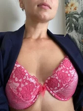 Ladies girls pink silver padded underwired push up t shirt bra 32C Acousma