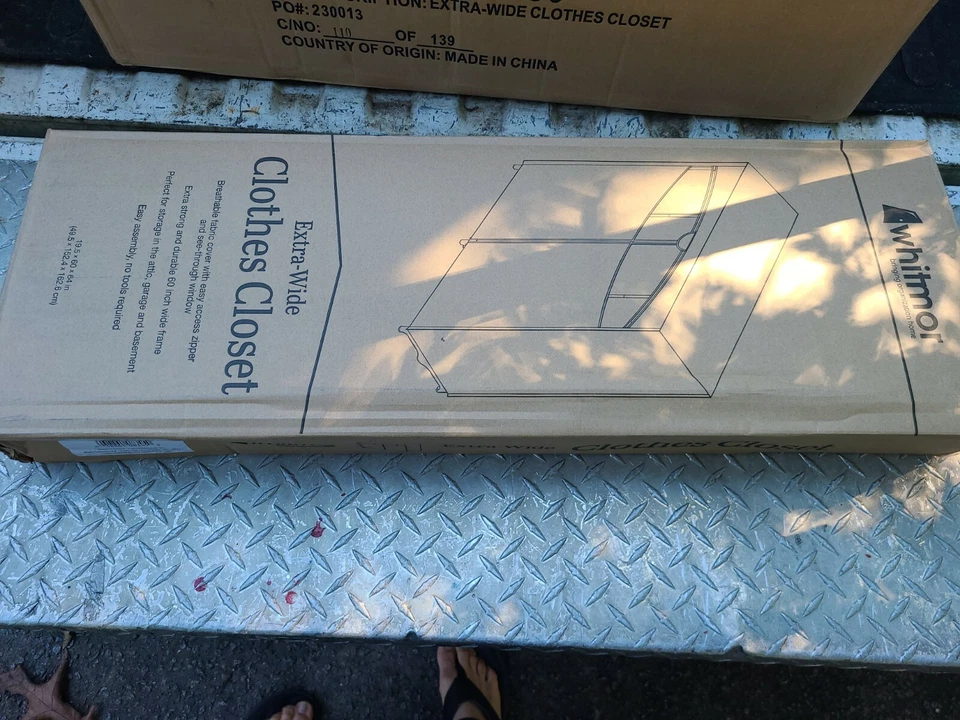 Armario de ropa extra ancho WHITMOR 6822-167-B 60 pulgadas Foto 4 de 4