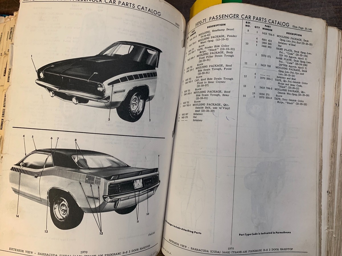 1970 1971 DEALER CHRYSLER MOPAR PARTS CATALOG BOOK HEMI CUDA
