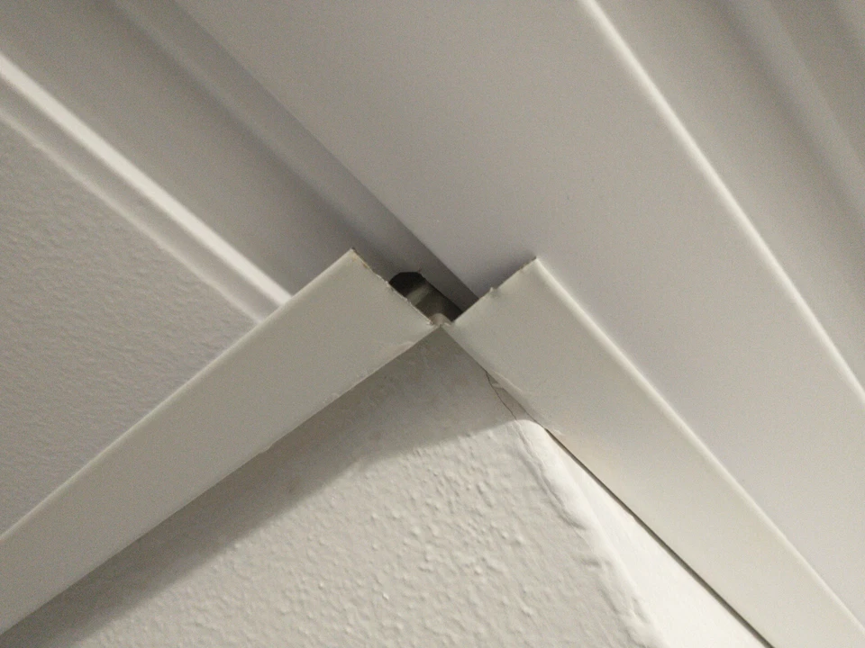 Suspended Drop Ceiling Tile 1 in T Bar T-Bar Frame Outside Corner Cap Cover Trim - Image 2 of 3