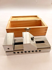 PRECISION TOOLMAKERS SCREWLESS VICE QUALITY ENGINEERING 100mm OPENING