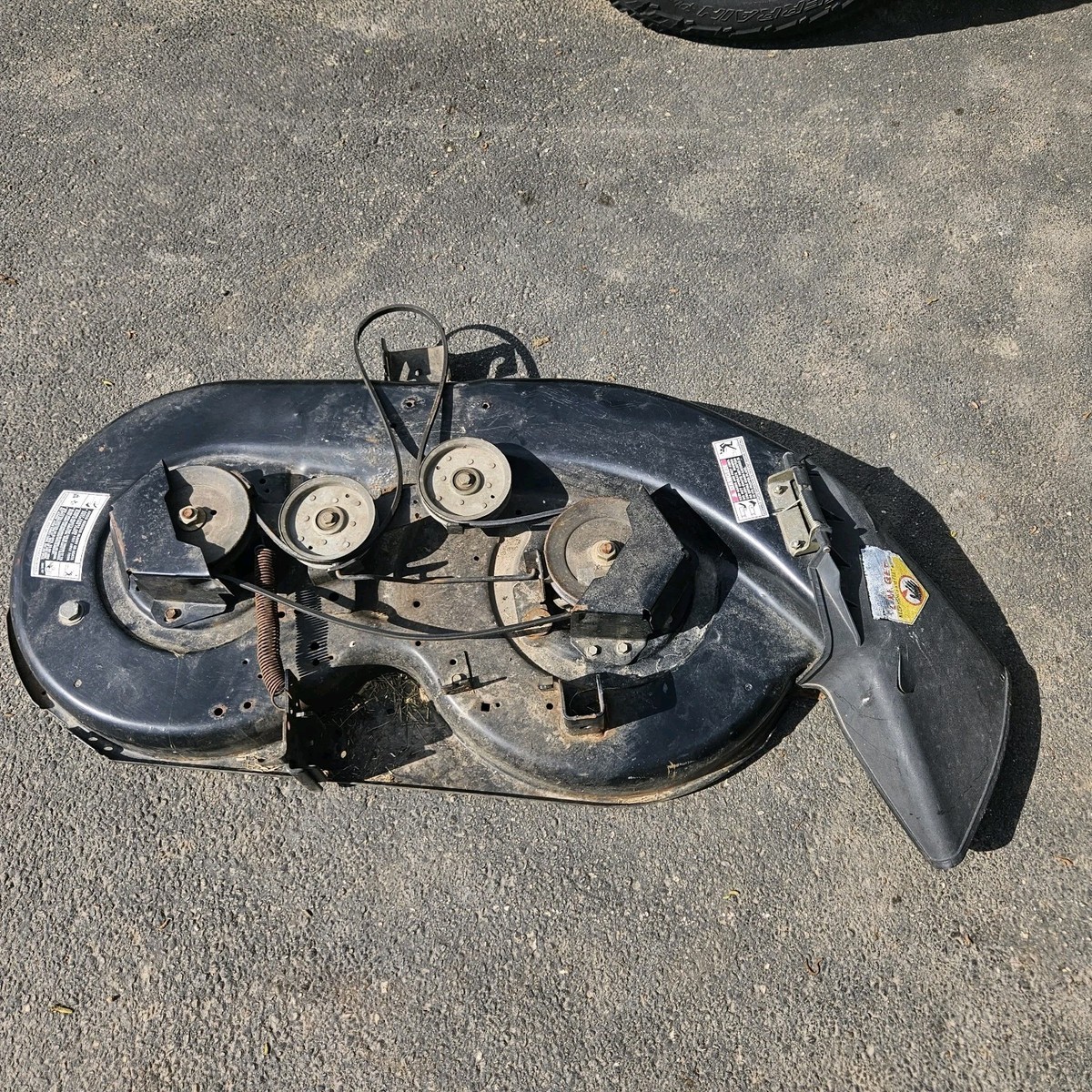 Mtd Yard Machine Mower Deck For Huskee Lt4200 Huskee LT4200 42