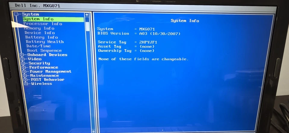 DELL XPS M1730 Vintage Gaming Laptop - Rare Find. Turns On And Works! Charger - Image 3 of 4