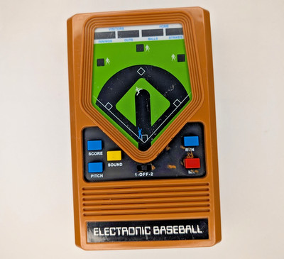 Mattel CLASSIC BASEBALL Handheld Electronic Game Basic Fun 2003 Used WORKING
