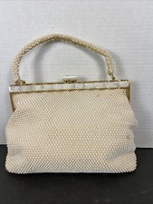 La Regale Vintage Bag White Purse Beaded Pearlized Acrylic Gold Accent Exc Cond