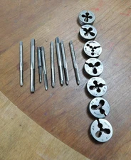 VINTAGE Winter Bros MACHINIST Taps  & Die Metal Threading Toolmaker 15 pieces
