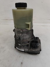 Pompe direction assistée Renault R9
