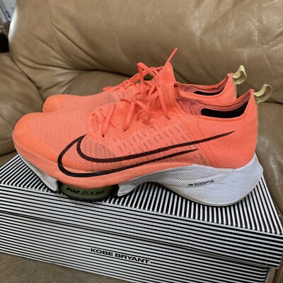 Nike Air Zoom Tempo Next % percent flyknit Sneaker Orange CI9923-800 Size 10