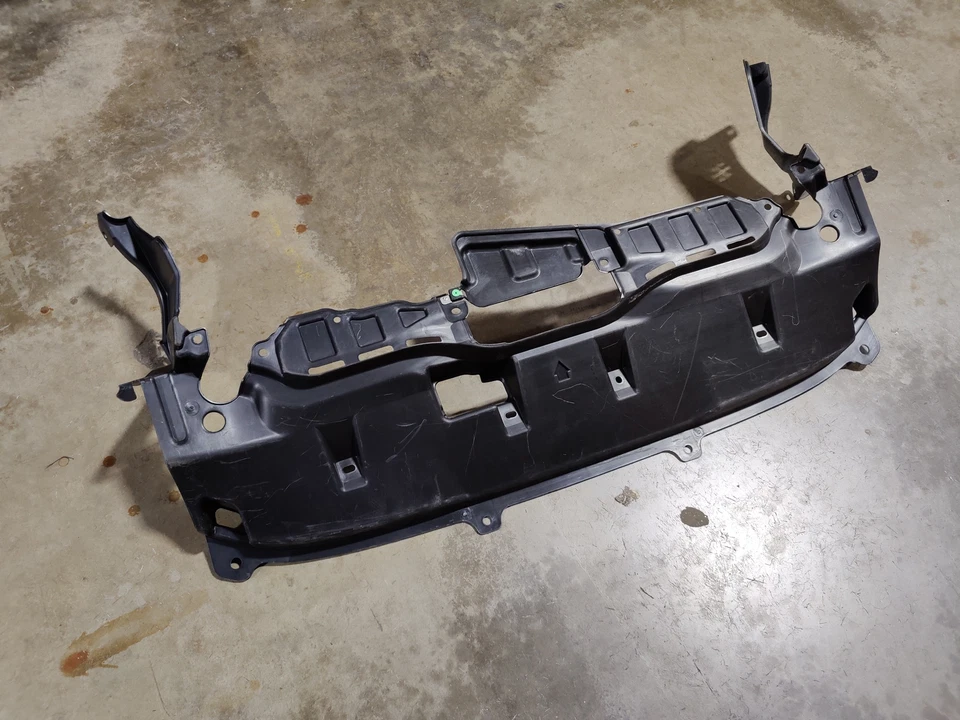 Genuine OEM Honda 74111-S9A-000 Lower Engine Cover 2002-2004 CR-V Foto 3 de 3
