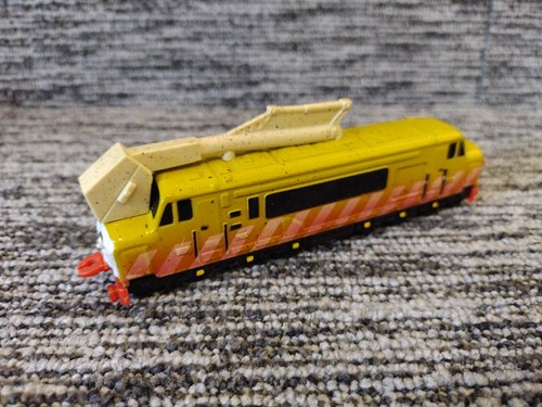 Diesel 10 ERTL Thomas The Tank Engine & Friends Die Cast Train Loco 2001 Vintage - Picture 3 of 6