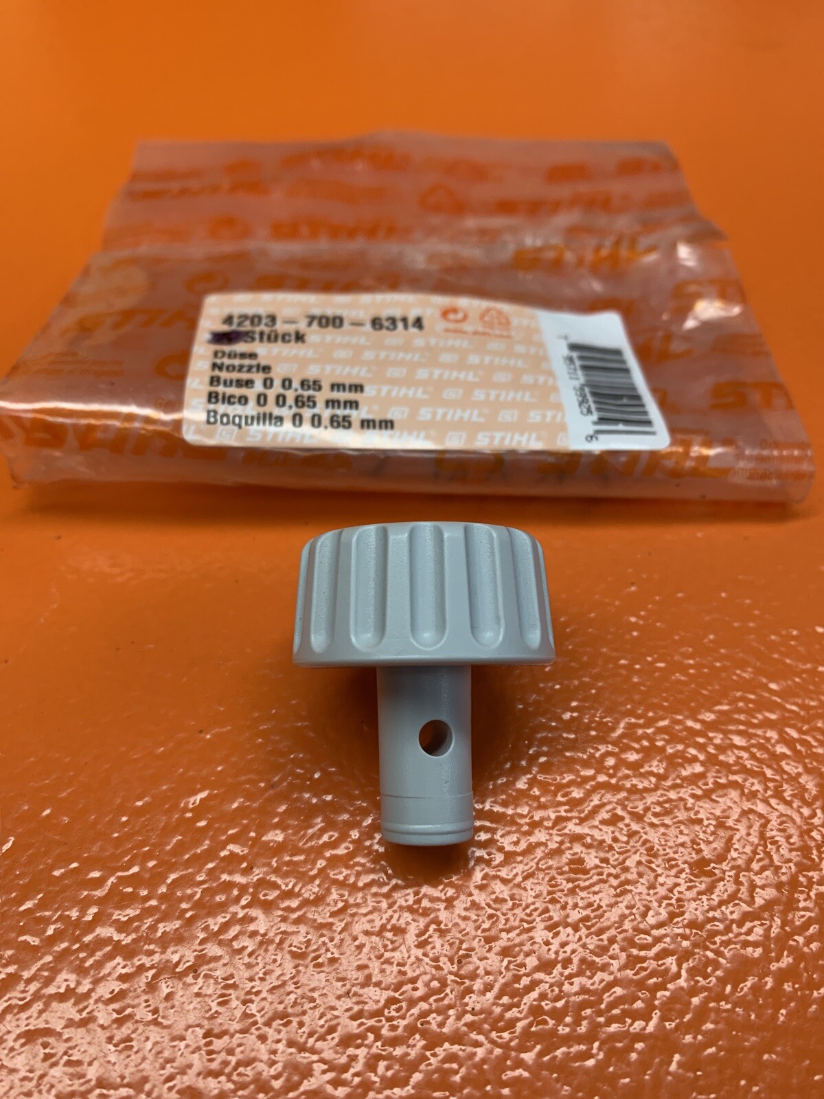GENUINE STIHL SR320 SR340 SR400 SR420 .65mm SPRAYER NOZZLE 4203 700