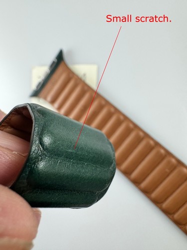 avec défauts Original Apple Watch Leather Link 44mm 45MM 46MM Sequoia Green ML - Photo 6 sur 18
