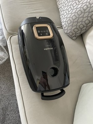 Miele Guard L1 Cat Dog Flex Staubsauger Obsidianschwarz (NUR MOTOR) ex cond