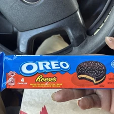 OREO REESES (2025 Limited Edition) 4 COOKIES, 2 OZ, IN HAND READY TO SHIP - NEW