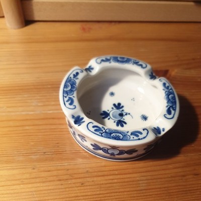 Vintage Delft Holland Ascher aus Porzellan Handpainted Holland 04 | Blau