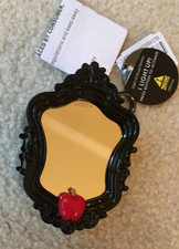 Bath  Body Works Evil Queen Mirror Light-Up PocketBac Holder   NEW WITH TAGS