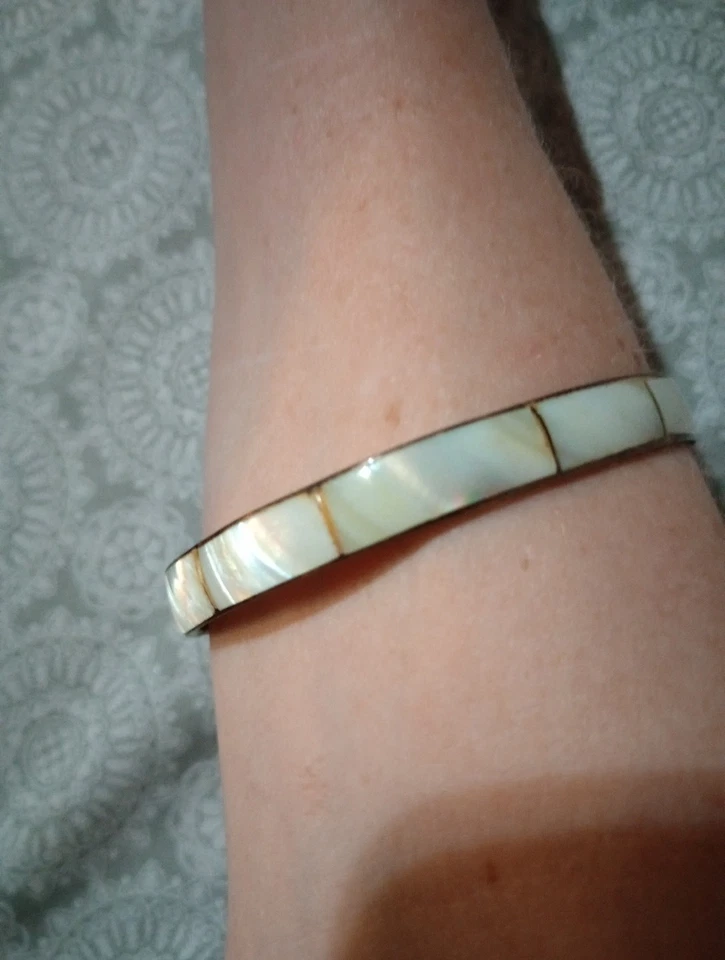 复古女士珍珠母小手腕 2 1/2 英寸内尺寸  — 第 2/4 张图片