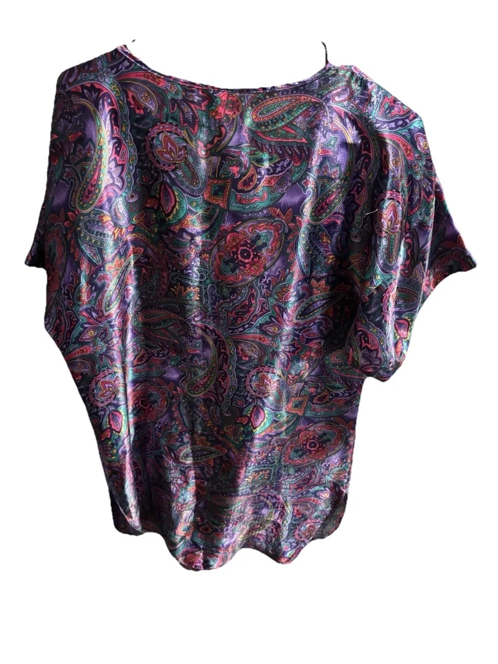 Camisón para mujer Solange satinado cachemir satinado con botones, pequeño vintage, boho Foto 2 de 4