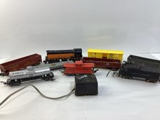 Gilbert American Flyer Vintage Train Cars, Lot of 9 w/ Transformer, UNTESTED