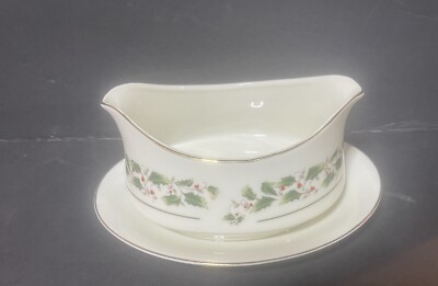 A Season Wonder Gravy Bowl