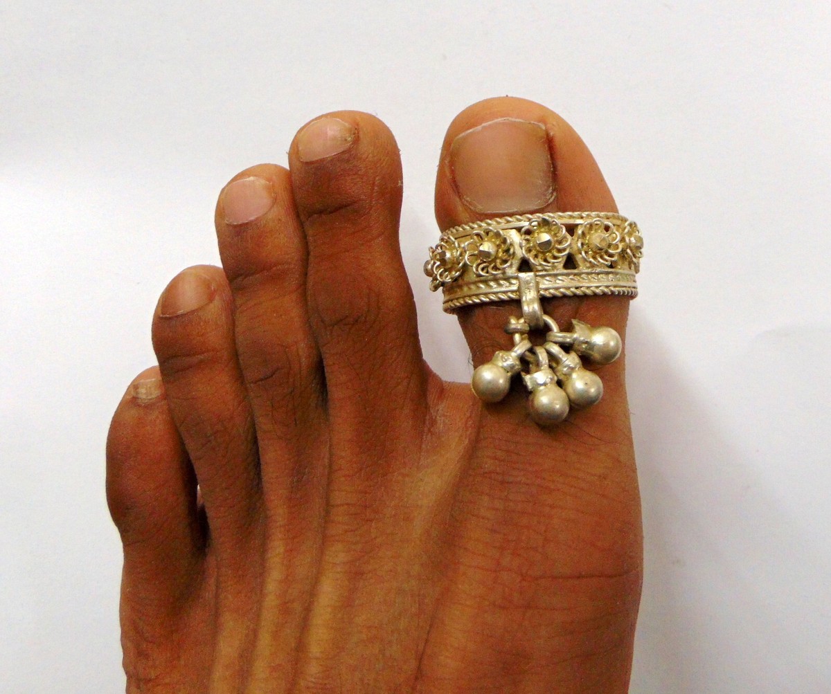 vintage antique ethnic tribal old silver big toe ring pair belly